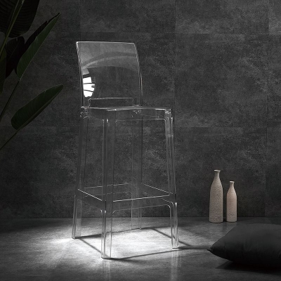 Barhocker aus Kunststoff im industriellen Stil, quadratischer Sitz, Barhocker mit Kunststoffbeinen