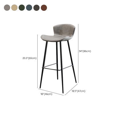 Moderne gepolsterte Hocker mit Metallbeinen, Theken- und Barhocker mit mattem Finish f&uuml;r den Innenbereich
