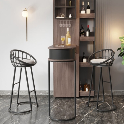 Moderner Bartisch aus Holz mit Schlie&szlig;f&auml;chern und Weinschrank f&uuml;r das Wohnzimmer