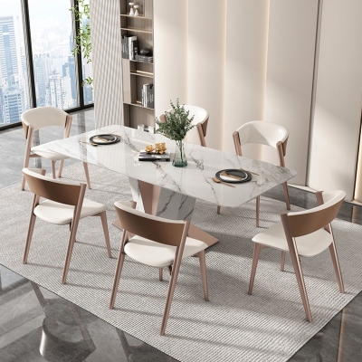 Moderner, einfacher Beistellstuhl aus Kunstleder f&uuml;r das Schlafzimmer
