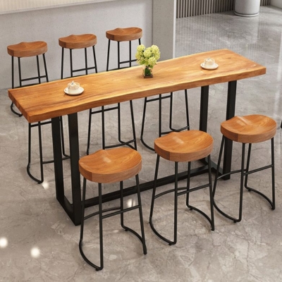 Hellbrauner Bartisch mit Massivholzplatte, moderner Bistrotisch mit Metallrahmen