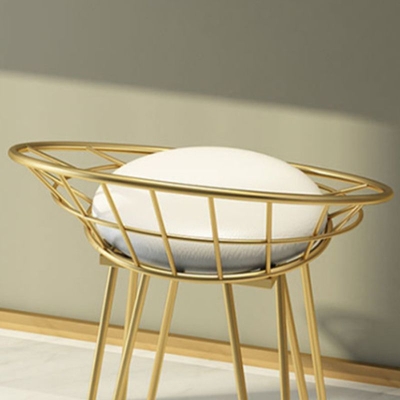 Glam Backrest Stools Barhocker aus Metall mit goldfarbenen Metallbeinen f&uuml;r die Bar