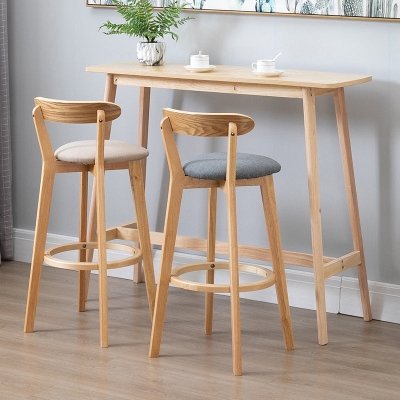 Hellbrauner Bartisch im industriellen Stil aus Eichenholz, Milk Tea Shop, l&auml;ssiger Bartisch
