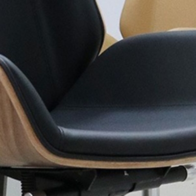 Zeitgen&ouml;ssischer ergonomischer B&uuml;rostuhl mit verstellbarer Sitzh&ouml;he