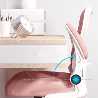 Moderner B&uuml;rostuhl aus Netzstoff, ergonomischer Stuhl mit gepolsterten Armlehnen und Rollen