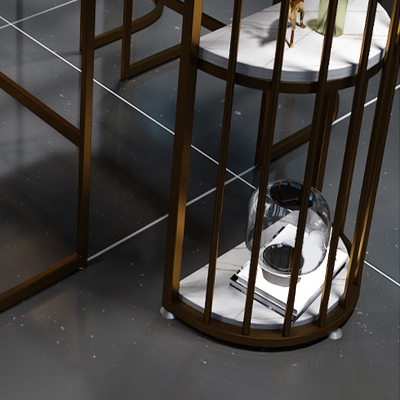 Moderner Tisch aus wei&szlig;em Sinterstein mit Metallsockel f&uuml;r die K&uuml;che und das Wohnzimmer