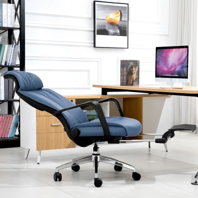 Drehbarer B&uuml;rostuhl mit hoher R&uuml;ckenlehne, moderner, ergonomischer B&uuml;rostuhl mit Fu&szlig;st&uuml;tze