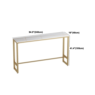 1/3-teiliges Bistro-Set aus Glam-Eisen-Stehtisch mit rechteckiger wei&szlig;er Steinplatte und Fu&szlig;st&uuml;tze