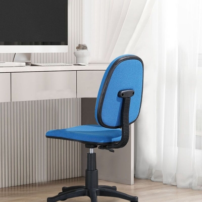 Moderner armloser gepolsterter B&uuml;rostuhl. H&ouml;henverstellbarer B&uuml;rostuhl aus Nylon