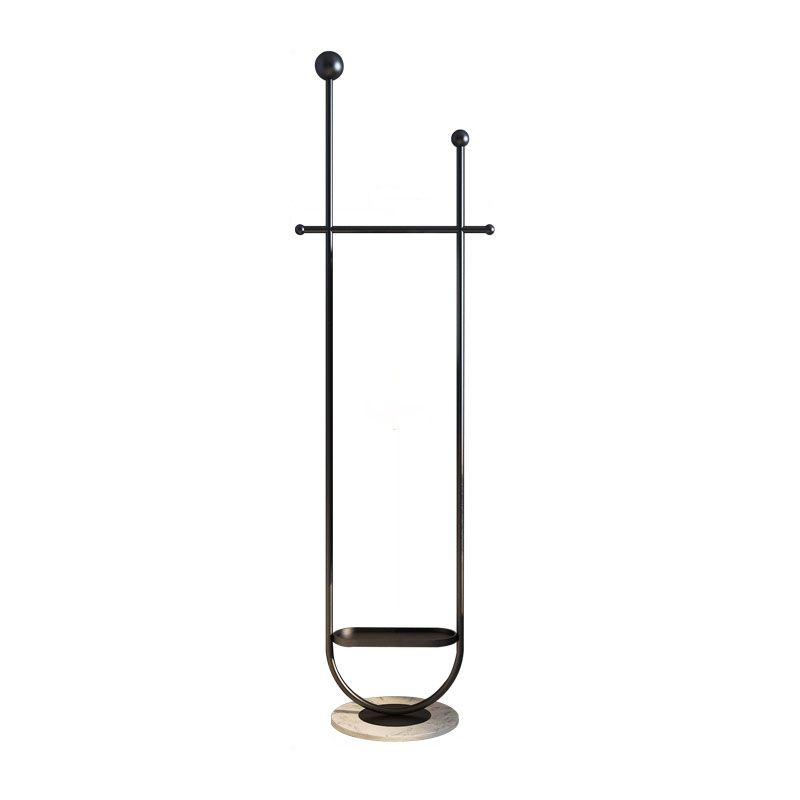 Freestanding coat hanger